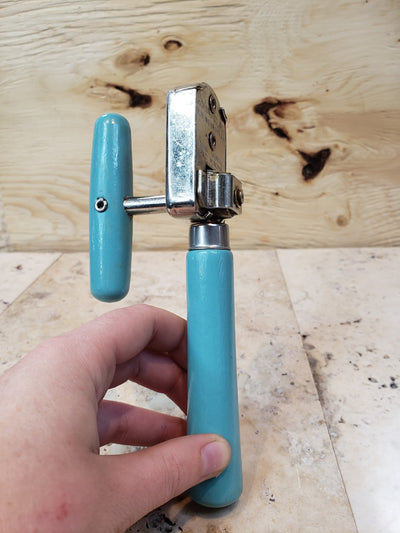 Vintage Can Opener Edlund No. 5 Jr. Turquoise