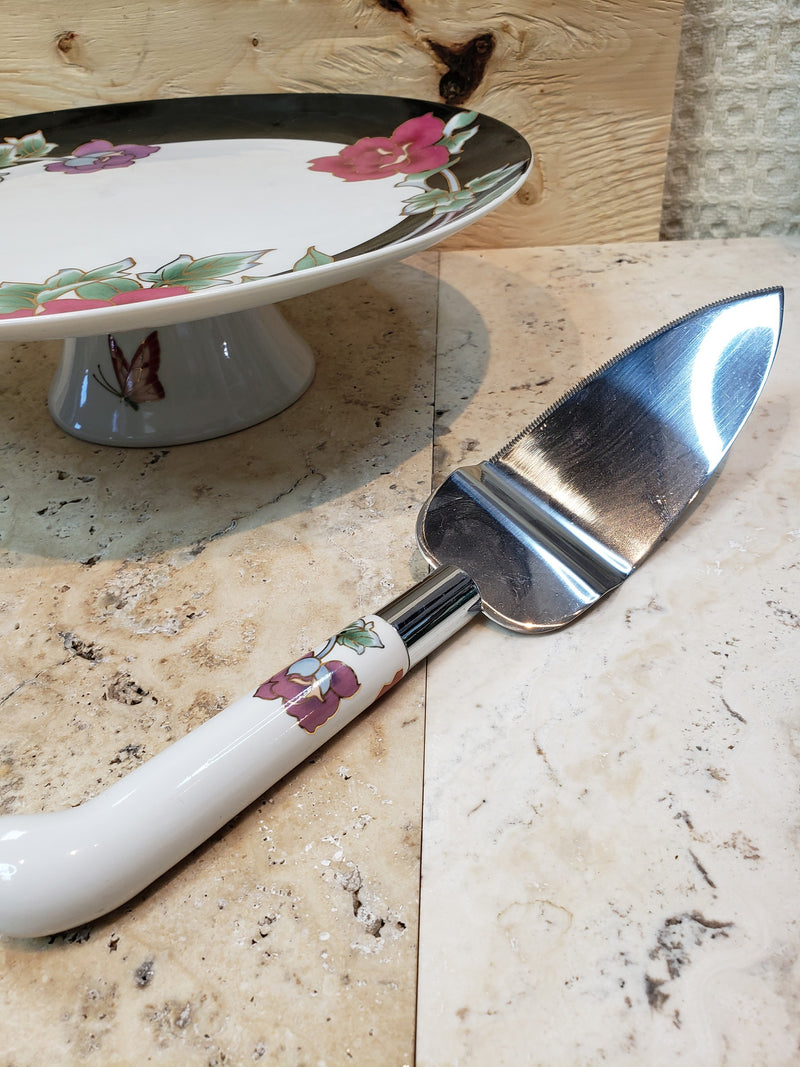 Bali Abbott Collection Cake Stand & Knife
