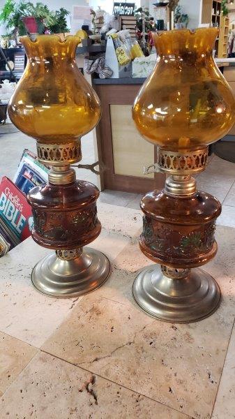 Vintage Oil Lamp Pair